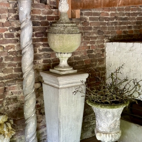 Tuin urn