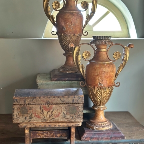 Italian candleholder in urn shape 
