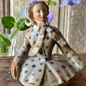 Aardewerk figurine